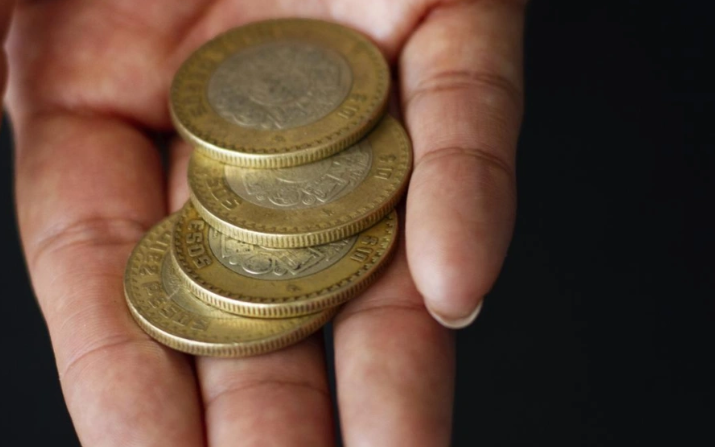 У петербургской пенсионерки украли золотые монеты стоимостью более 2 млн рублей