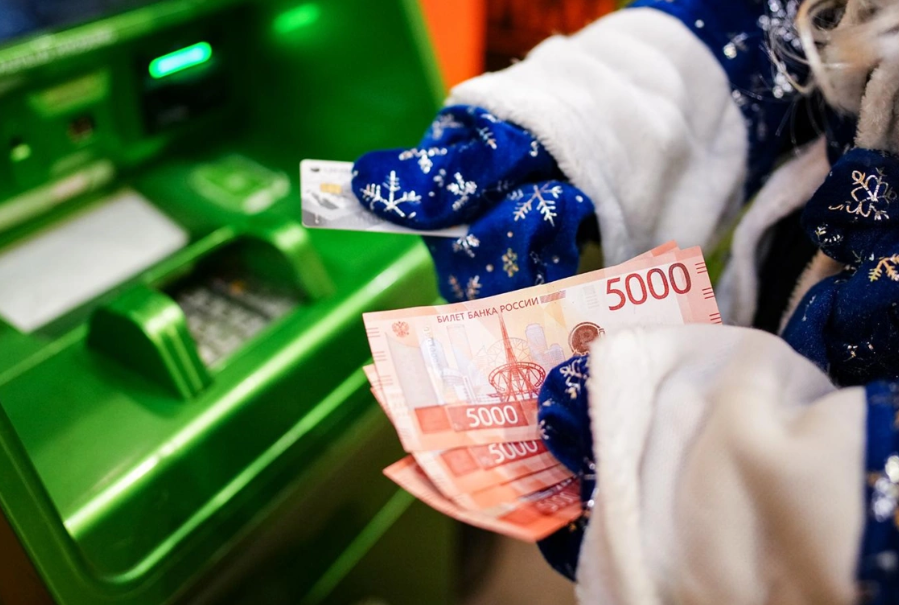 Петербуржцам назвали 5 шагов к восстановлению бюджета после праздников