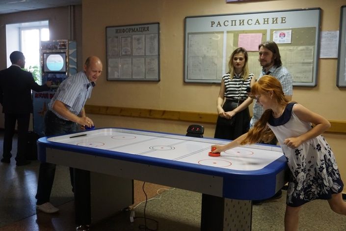 В Колпинском районе прошли мероприятия, посвященные празднованию Дня металлурга