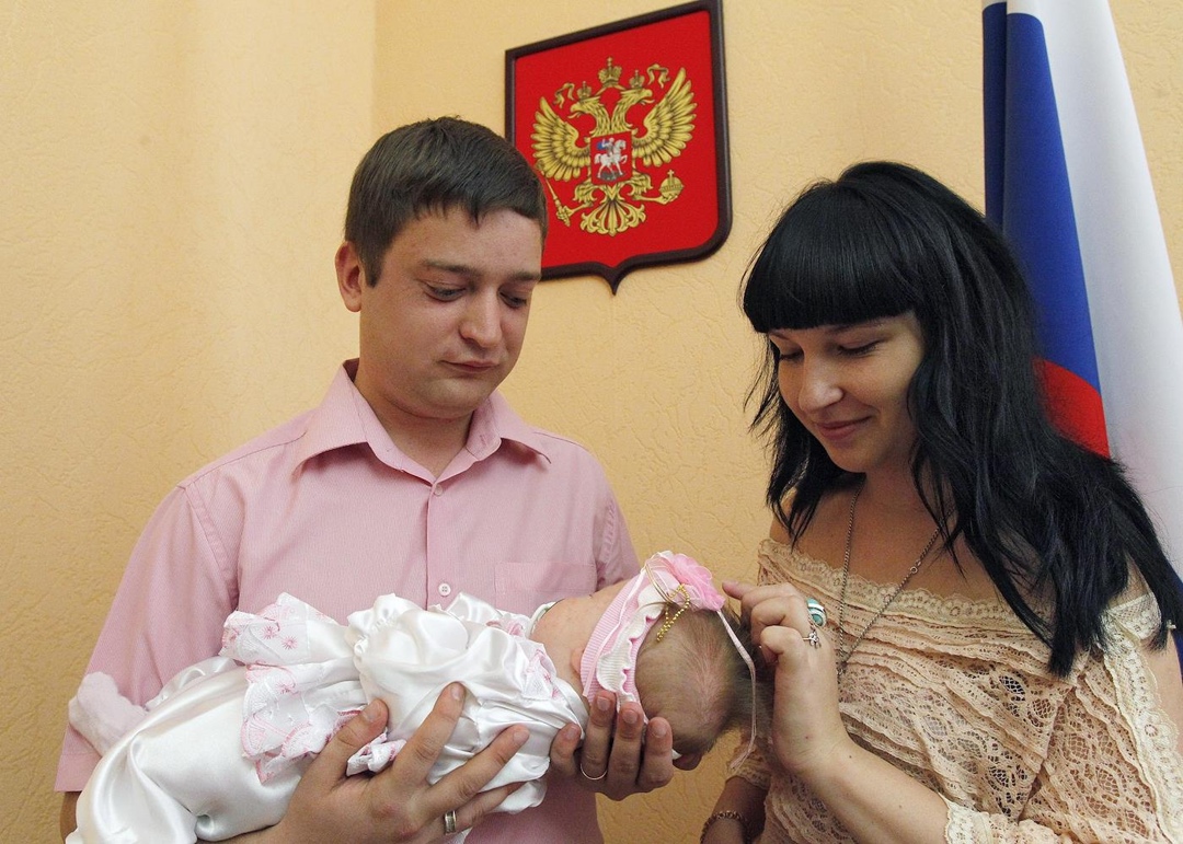 Где в Петербурге поставить штамп о гражданстве ребенка — пошаговая инструкция