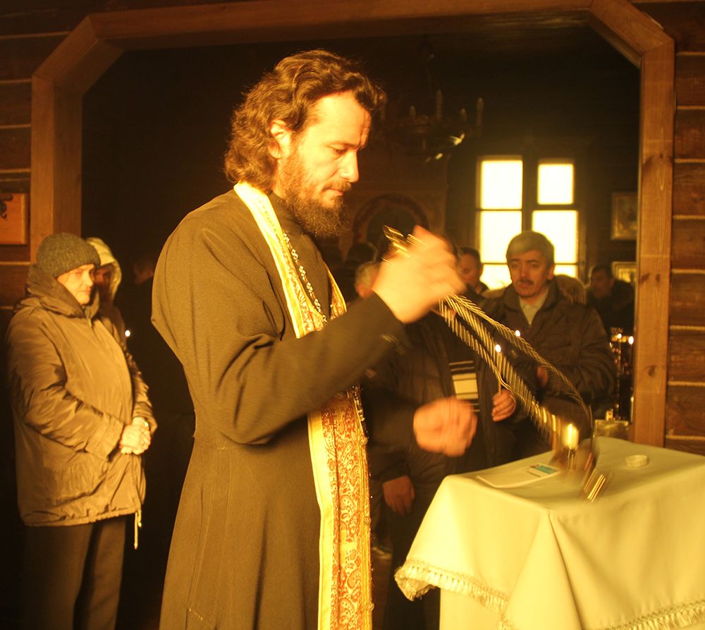 15 февраля – юбилей вывода Советских войск из Афганистана. Воинских почестей погибшим воинам отдано не будет. Но в Колпине к каждой могиле придут братья по оружию