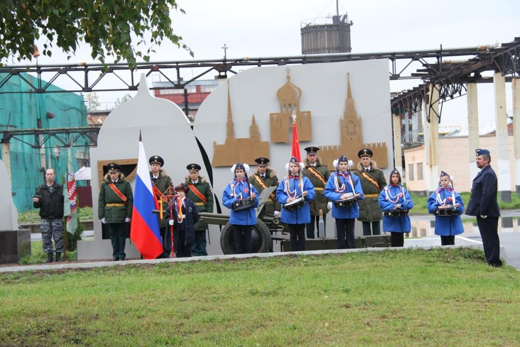 В Колпино открыли памятник герою Великой Отечественной войны Николаю Сиротинину