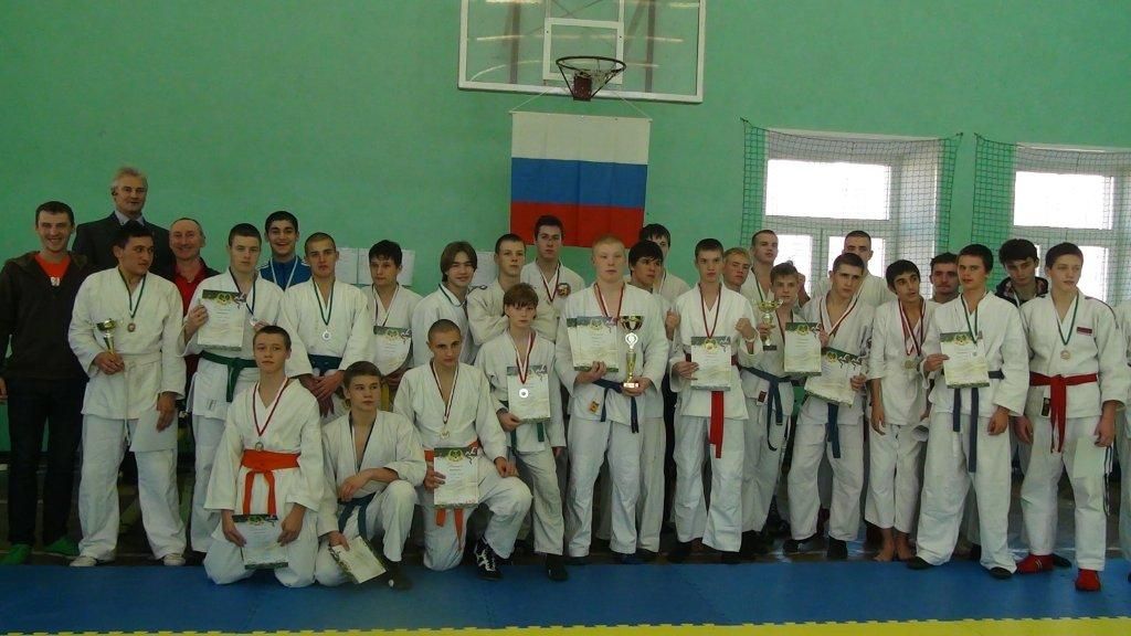 Турнир по рукопашному бою завершился триумфально для колпинских ребят