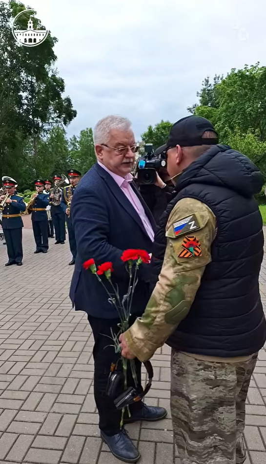 1 июля в сквере Защитников Отечества  в г. Колпино прошла торжественная церемония