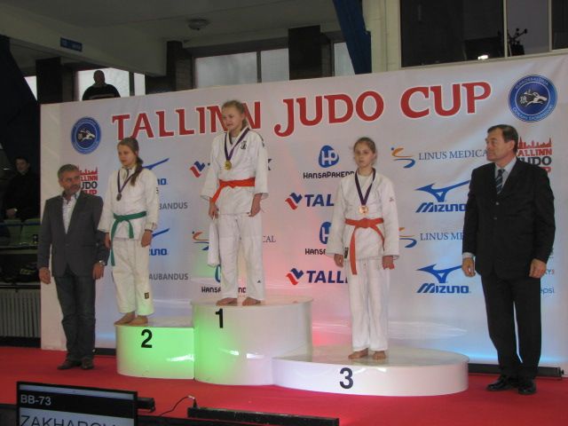 Колпинские спортсменки взяли бронзу на соревнованиях по дзюдо в Таллинне