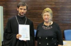 Пять жителей Колпинского района получили почетное звание «Народный просветитель»