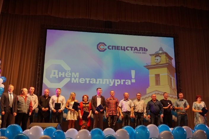 В Колпинском районе прошли мероприятия, посвященные празднованию Дня металлурга