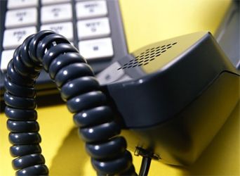 Прокуратура Колпинского района проводит «горячую линию» по вопросам незаконной реализации несовершеннолетним алкогольной и табачной продукции