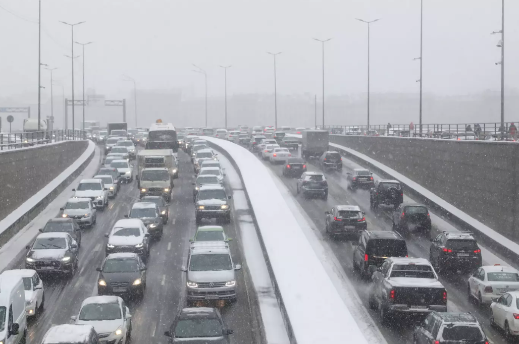 В Петербурге объявлен «жёлтый» уровень опасности