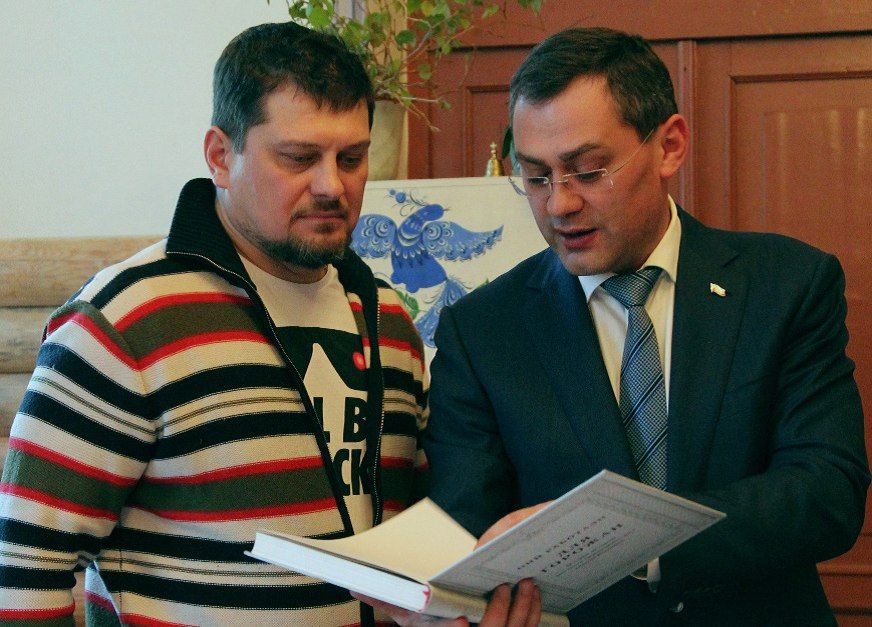 Потомок купца Полотнова Андрей Молчановский проводит персональную выставку