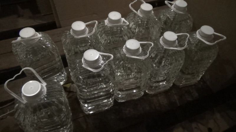 В Саперном накрыли цех по производству контрафактной водки