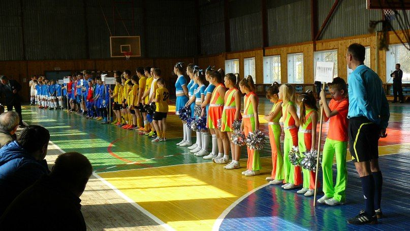 "Оникс" и "Волна" вернулись с поездки на традиционный Чернёвский футбольный марафон