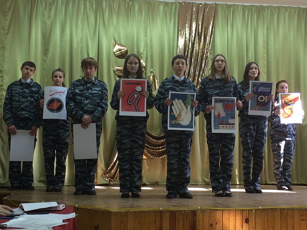 В Колпинском районе Санкт-Петербурга прошел районный этап  конкурса патриотической песни «Я люблю тебя, Россия!»