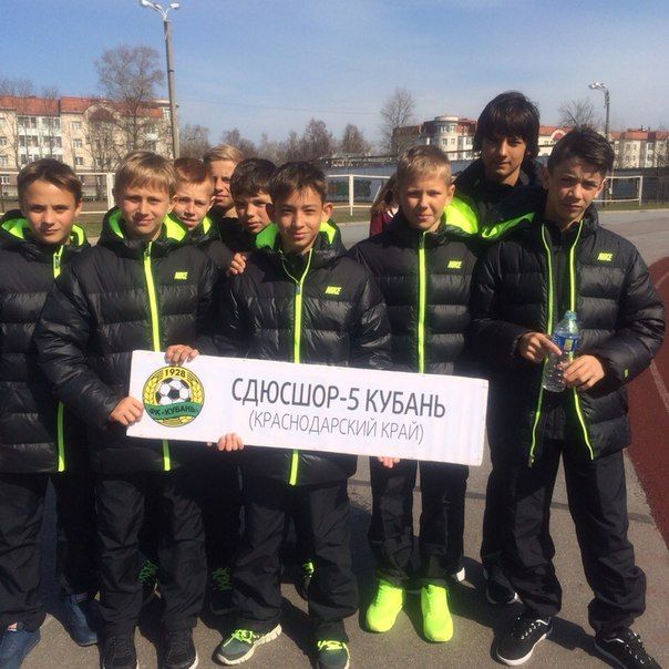 В Колпино состоялась церемония открытия футбольного турнира Kazachenok Kup 6!