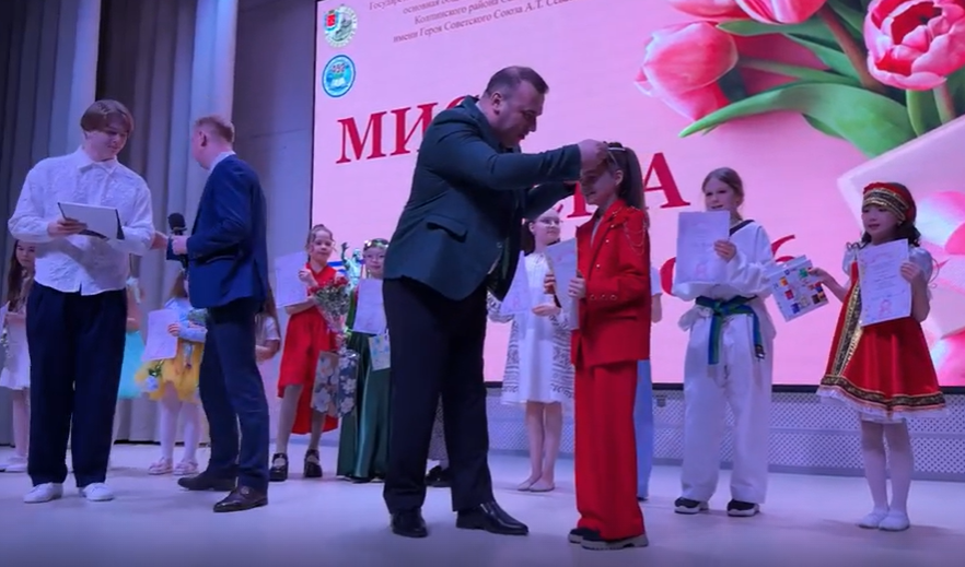 В Колпинском районе прошёл конкурс «Мисс Весна 2026»