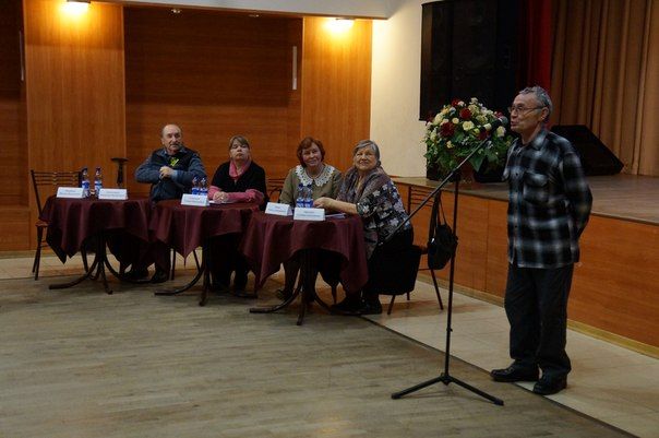 Вчера в Доме молодежи "Колпинец" состоялась презентация нового издания «Война прошла через меня...»