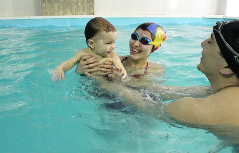 Адмирал пулс композитные бассейны. Бассейн 5 океанов. Водно домуглвый центр пчтвй лкеан. Бассейн с видом на море закат. Сок чусовой бассейн.