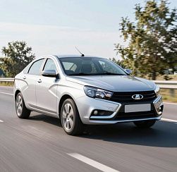 Интерес к новым отечественным авто в Петербурге вырос на треть