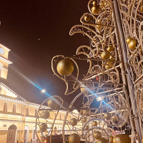 Колпинский район украсили к Новому году