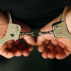 Напавшему с ножом на кассира в Колпино грозит до 15 лет тюрьмы