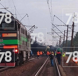Из-за сошедшего поезда в Ленобласти отменены семь электричек