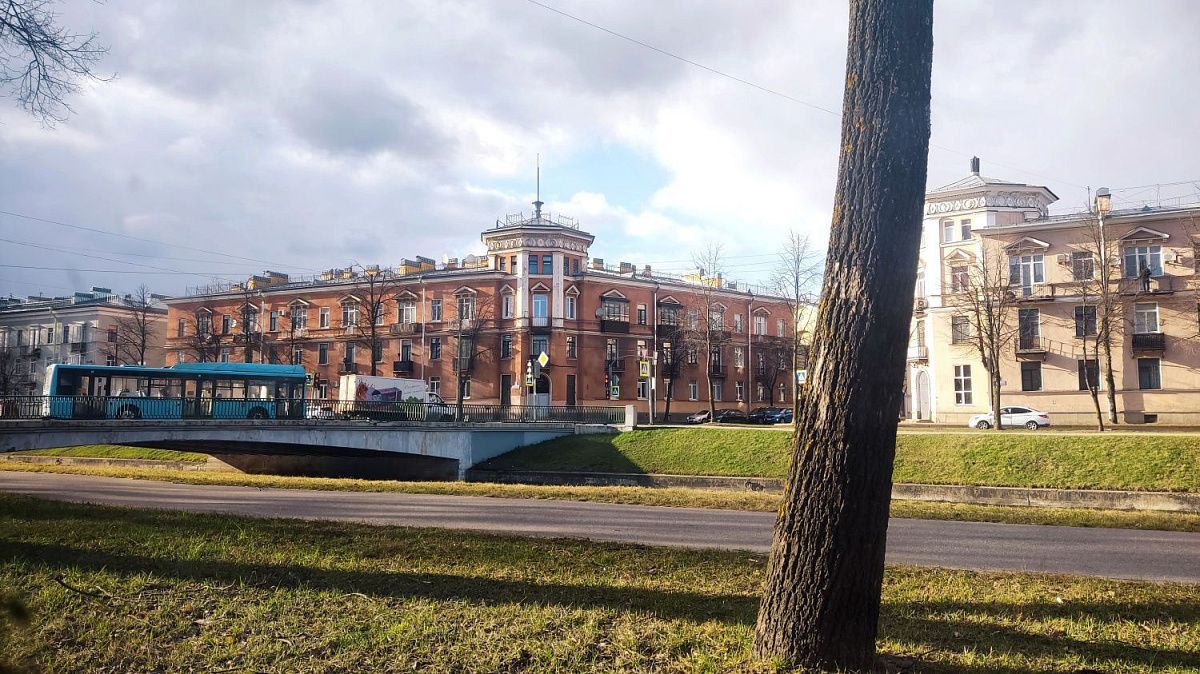 Стало известно, как будет работать транспорт в Петербурге в майские праздники