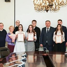 Юные экологи Колпинского района стали призёрами городского конкурса «Подрост» Юные экологи Колпинского района стали призёрами городского конкурса «Подрост»