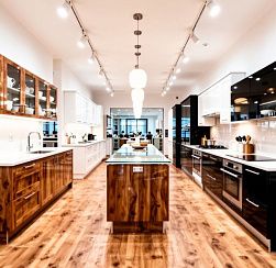 Мебельная компания обманула петербуржца, оставив его без кухни