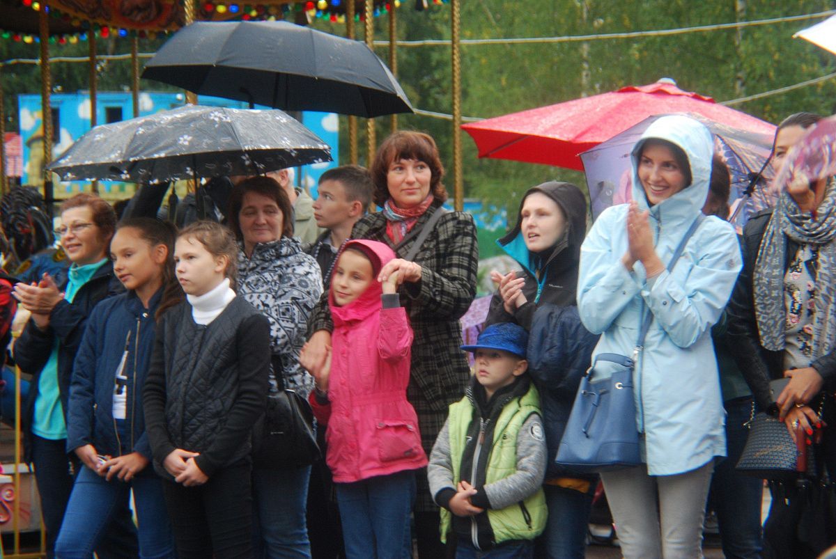 В Колпино прошла традиционная акция "Будь с нами!"