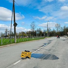 Ремонт железнодорожного переезда на Вознесенском шоссе (26 км) продлен до 28 апреля