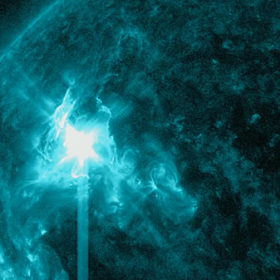 Ночью на Солнце произошёл крупный выброс плазмы в сторону Земли