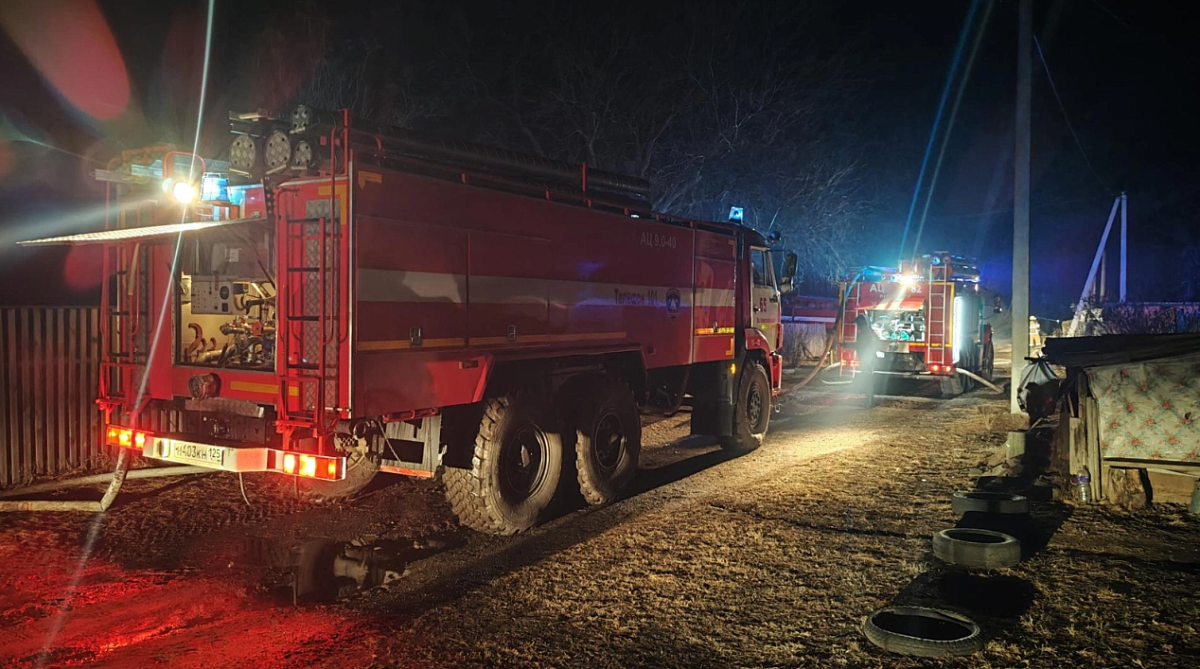 Мужчина уснул с сигаретой во рту и погиб