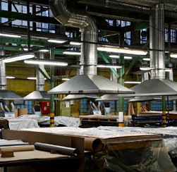 Более 20 новых заводов появятся в Петербурге до 2030 года