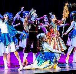  7 и 8 января в КДЦ «Ижорский» прошло Рождественское представление для детей