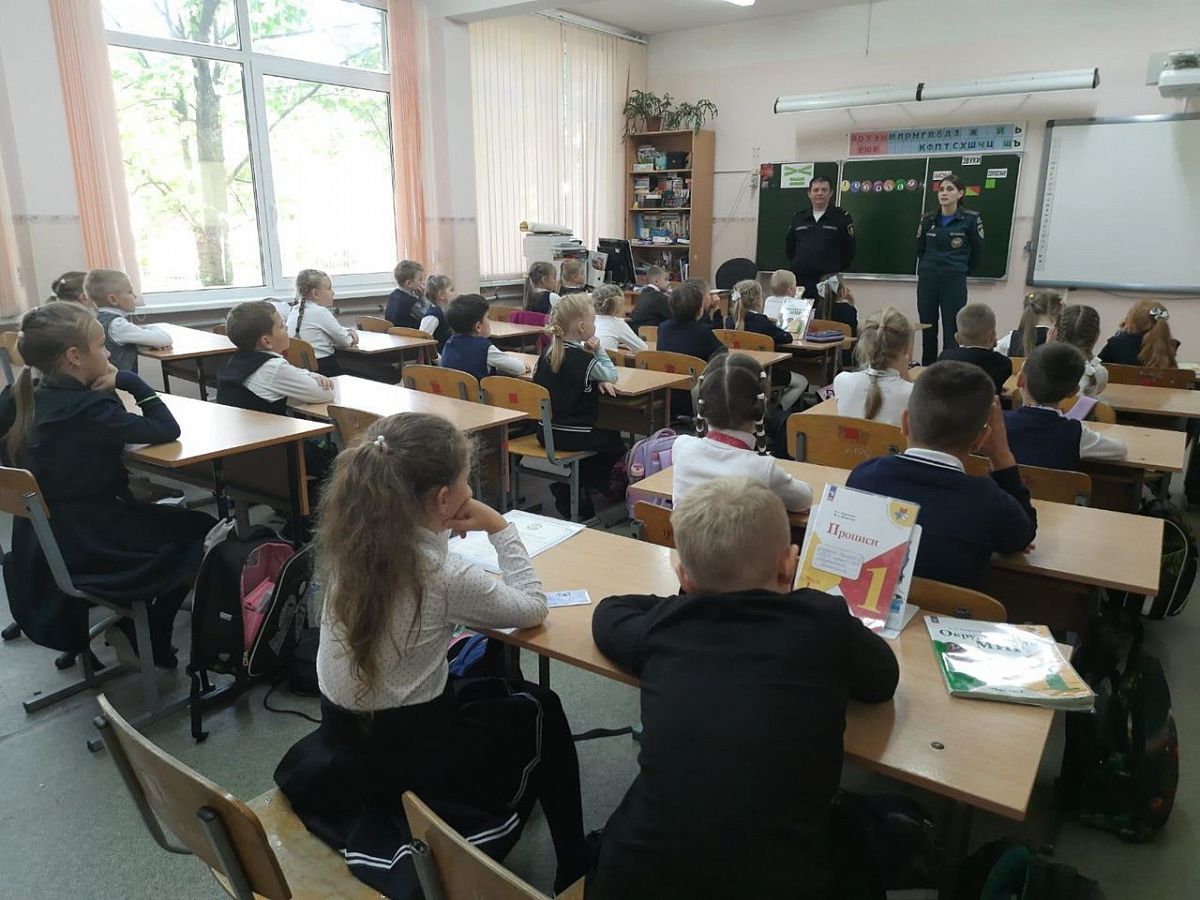 «Месячник безопасности», уроки для учащихся на тему: «Пожарная безопасность в быту» «Месячник безопасности», уроки для учащихся на тему: «Пожарная безопасность в быту»