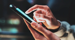 Мошенники придумали новую аферу с новогодними открытками