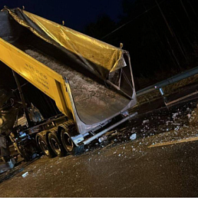 Трасса А-121 Сортавала полностью перекрыта на 80 километре из-за аварии