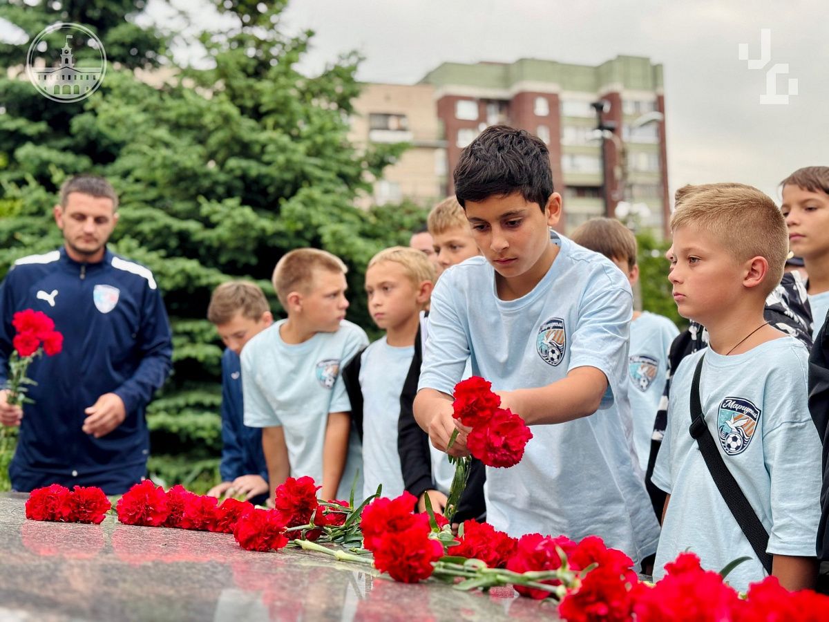 Колпинский район с теплотой принял детей из Мариуполя Колпинский район с теплотой принял детей из Мариуполя