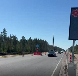 Водители, готовьтесь к реверсам: на Киевском шоссе в Ленобласти стартует укладка асфальта