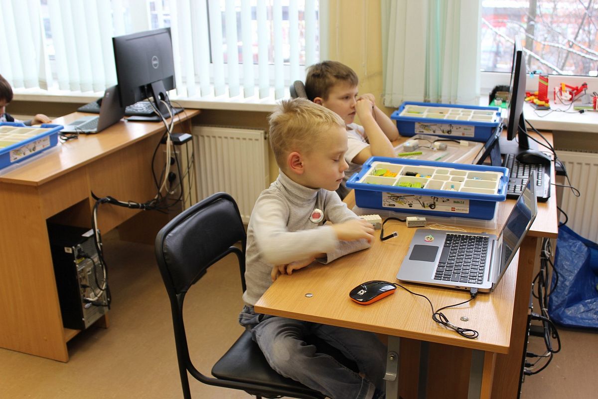 8 февраля 2020 года в ЦЮТТ состоялись открытые соревнования по Lego Wedo Колпинского района «ТехноКолпино – 2020» 8 февраля 2020 года в ЦЮТТ состоялись открытые соревнования по Lego Wedo Колпинского района «ТехноКолпино – 2020»