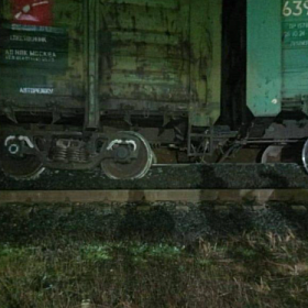 В Ленобласти с рельсов сошли грузовые вагоны со щебнем