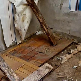 Жительница Колпино из-за последствий коммунального чп лишилась квартиры