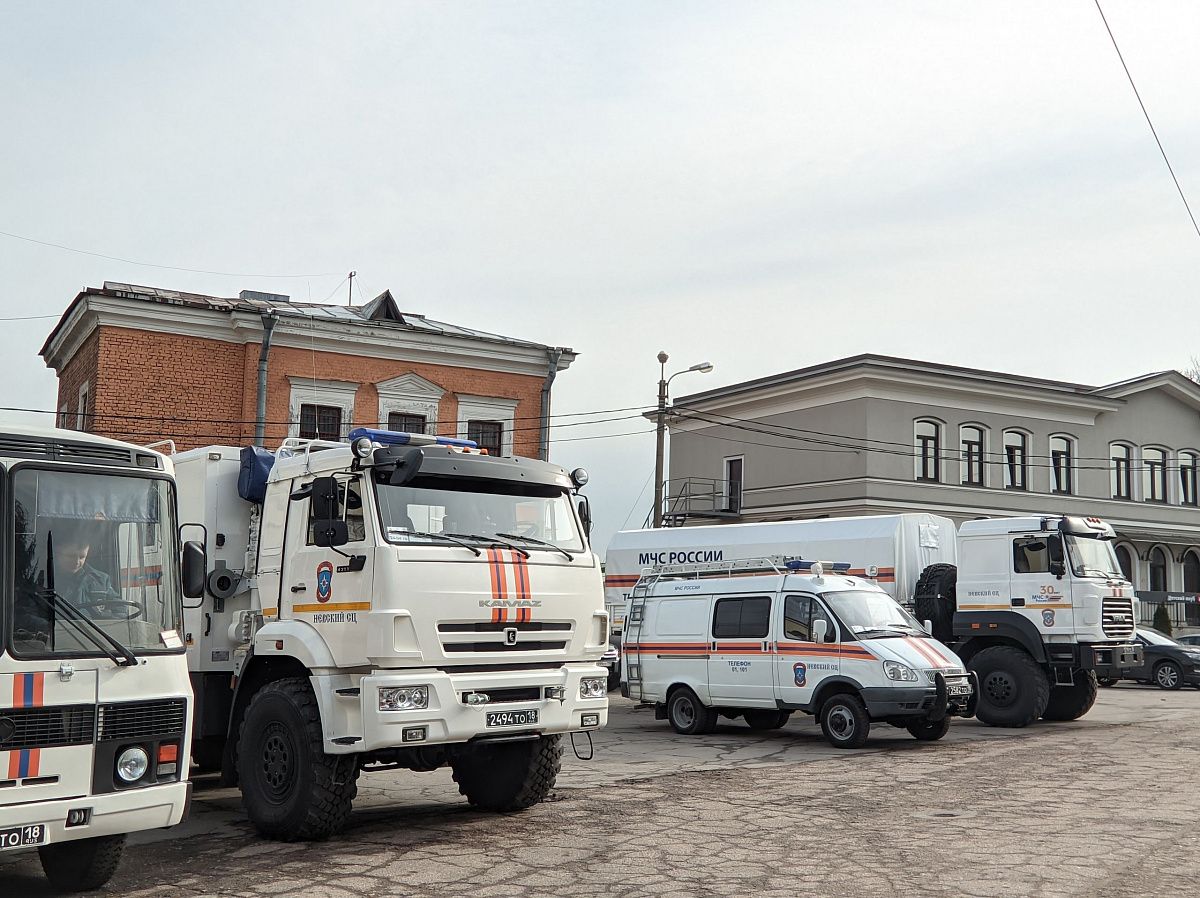 В поселке Усть-Ижора проходят всероссийские командно-штабные учения