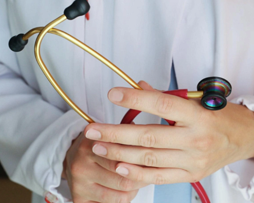 В РФ утвердили бесплатное лечение более чем по 20 видам заболеваний на 2026 год