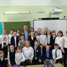 В школе № 467 состоялась встреча с участником специальной военной операции В школе № 467 состоялась встреча с участником специальной военной операции