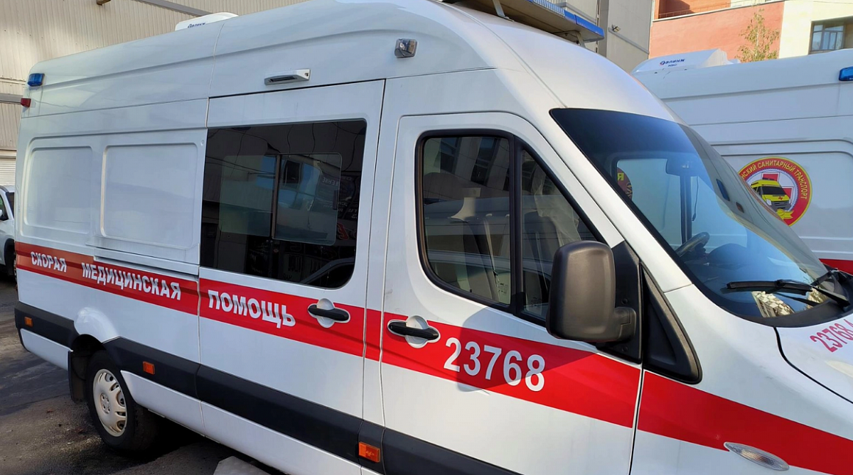 Мужчина пострадал в дорожной аварии в Ям-Ижоре