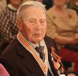 14 октября свой 98-й день рождения отметил почётный житель г. Колпино