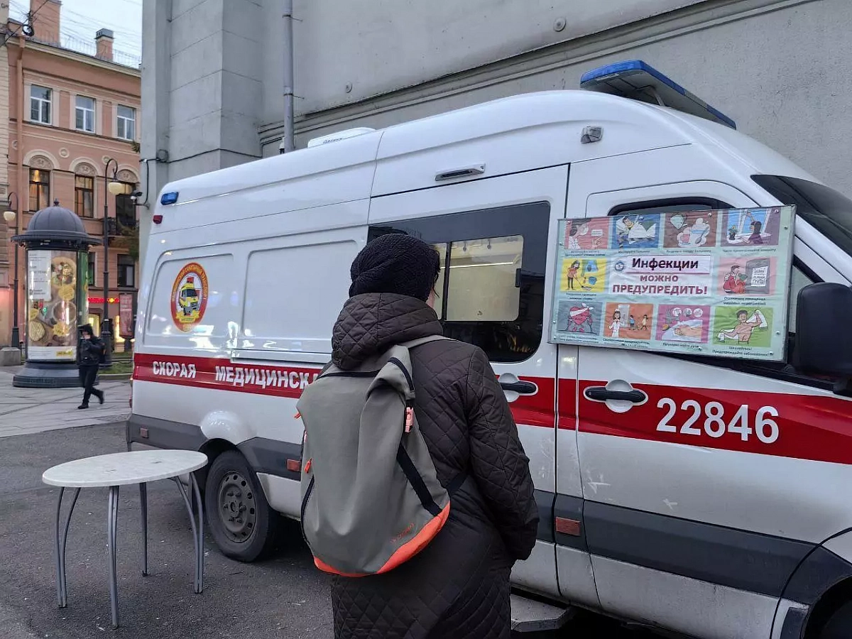 Вакцинироваться от гриппа можно без записи у метро во всех 18 районах Петербурга Вакцинироваться от гриппа можно без записи у метро во всех 18 районах Петербурга
