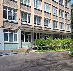 В Колпинском районе готовят к новому учебному году школы и детсады
