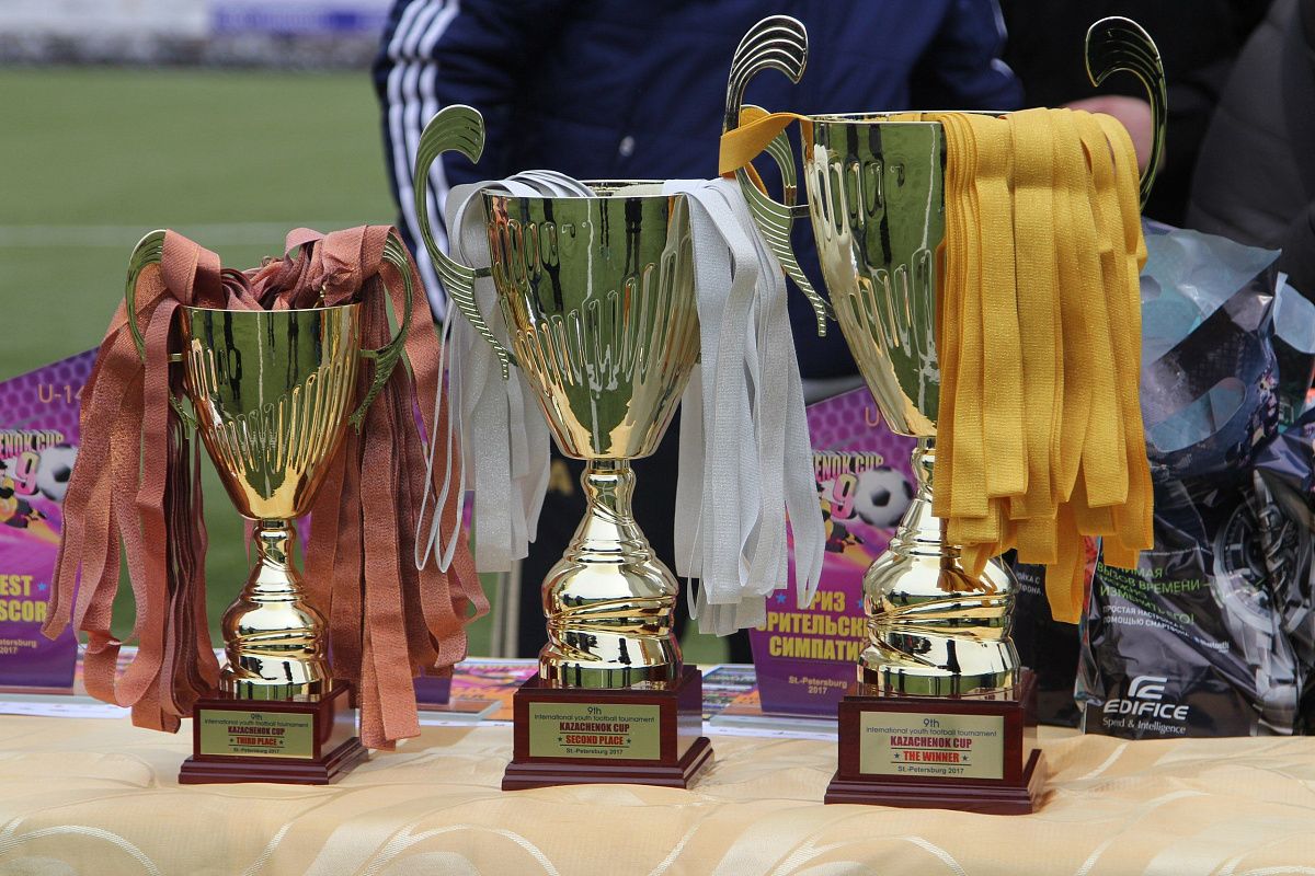Кубок Казачёнка уехал в Москву